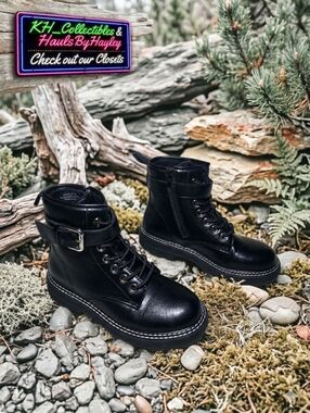 Dunes Chaplin Black Combat Boots NWOT Size 7 | Lug Sole Buckle Moto